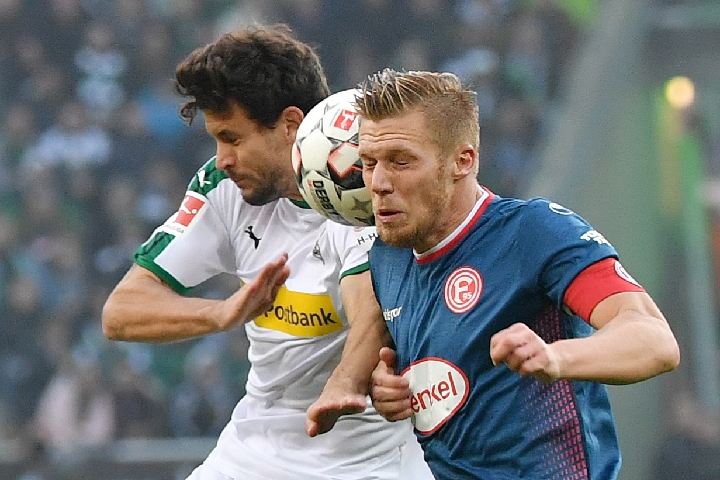 梅开二度，吉拉西当选多特vs比利亚雷亚尔全场最佳