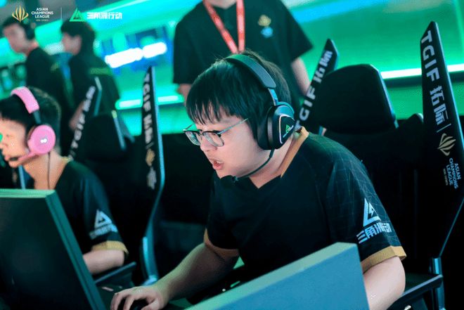 密的防守和 密的防守和